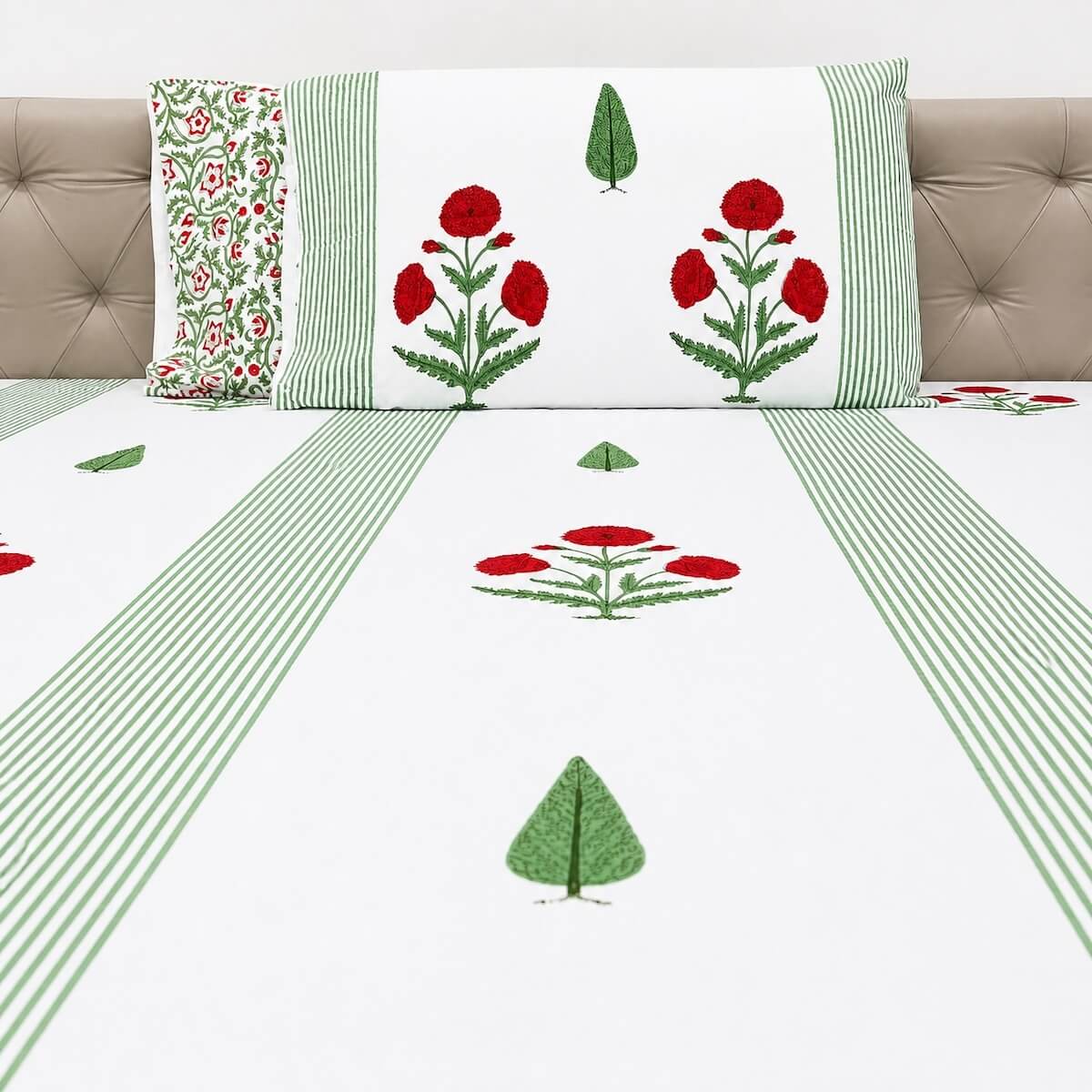 White green stripe red floral block print cotton king size bed sheet with pillow covers 90x108 inch