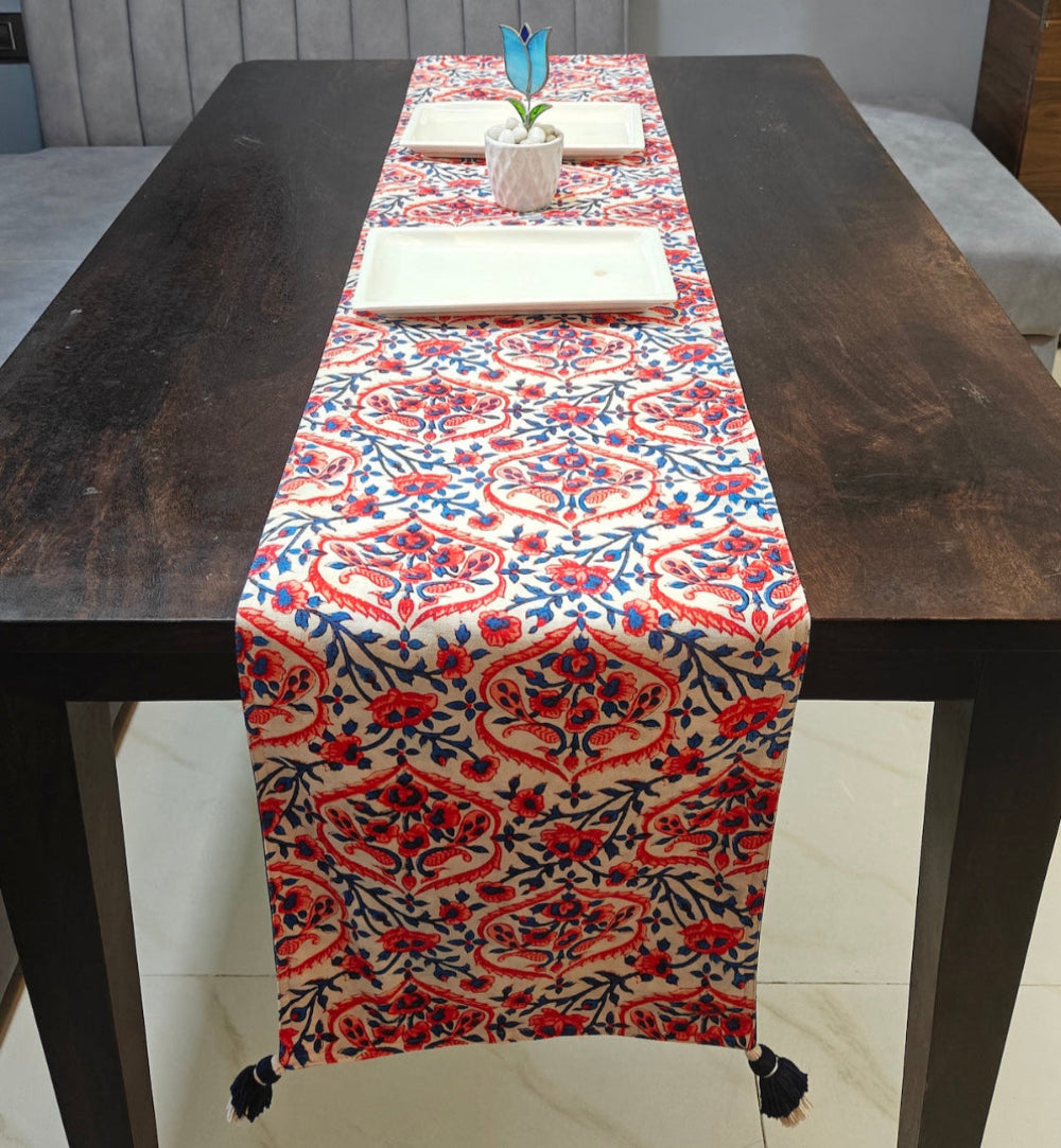 Sanganeri Allure Printed Pink And Blue Cotton Table Runner 6 Seater Size 13"X72"