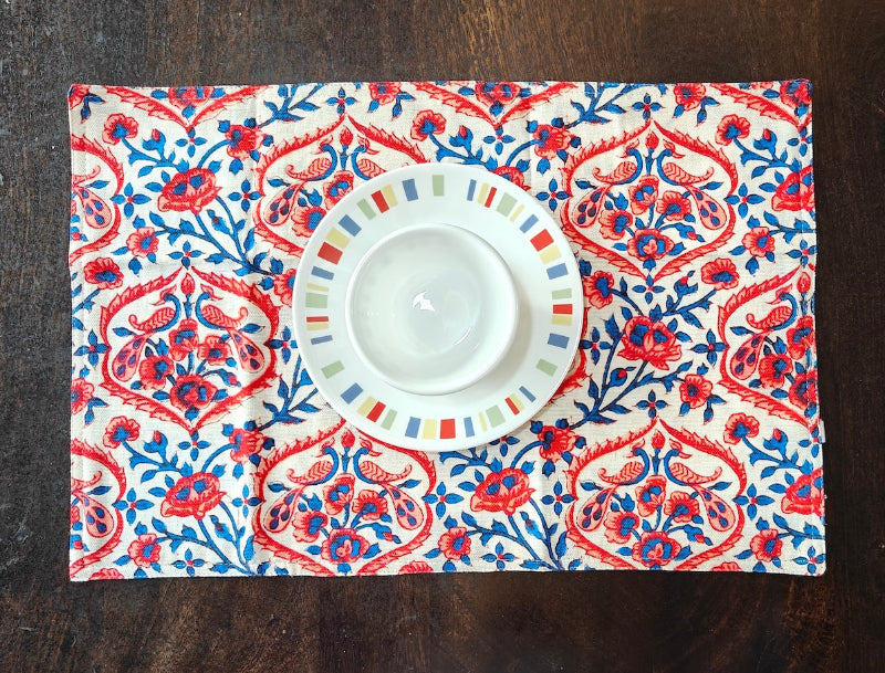 Sanganeri Allure Printed Pink And Blue Cotton Table Runner 6 Seater Size 13"X72"