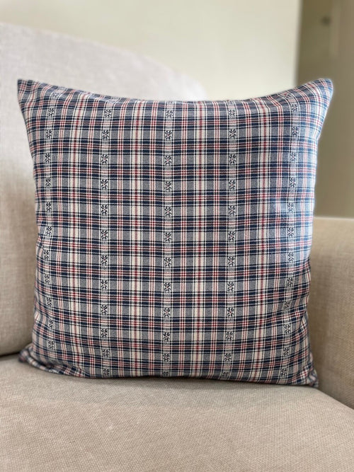 Classic Dobby Checks Yarn Dyed Blue Cotton Cushion Cover Size 16 x 16 inch
