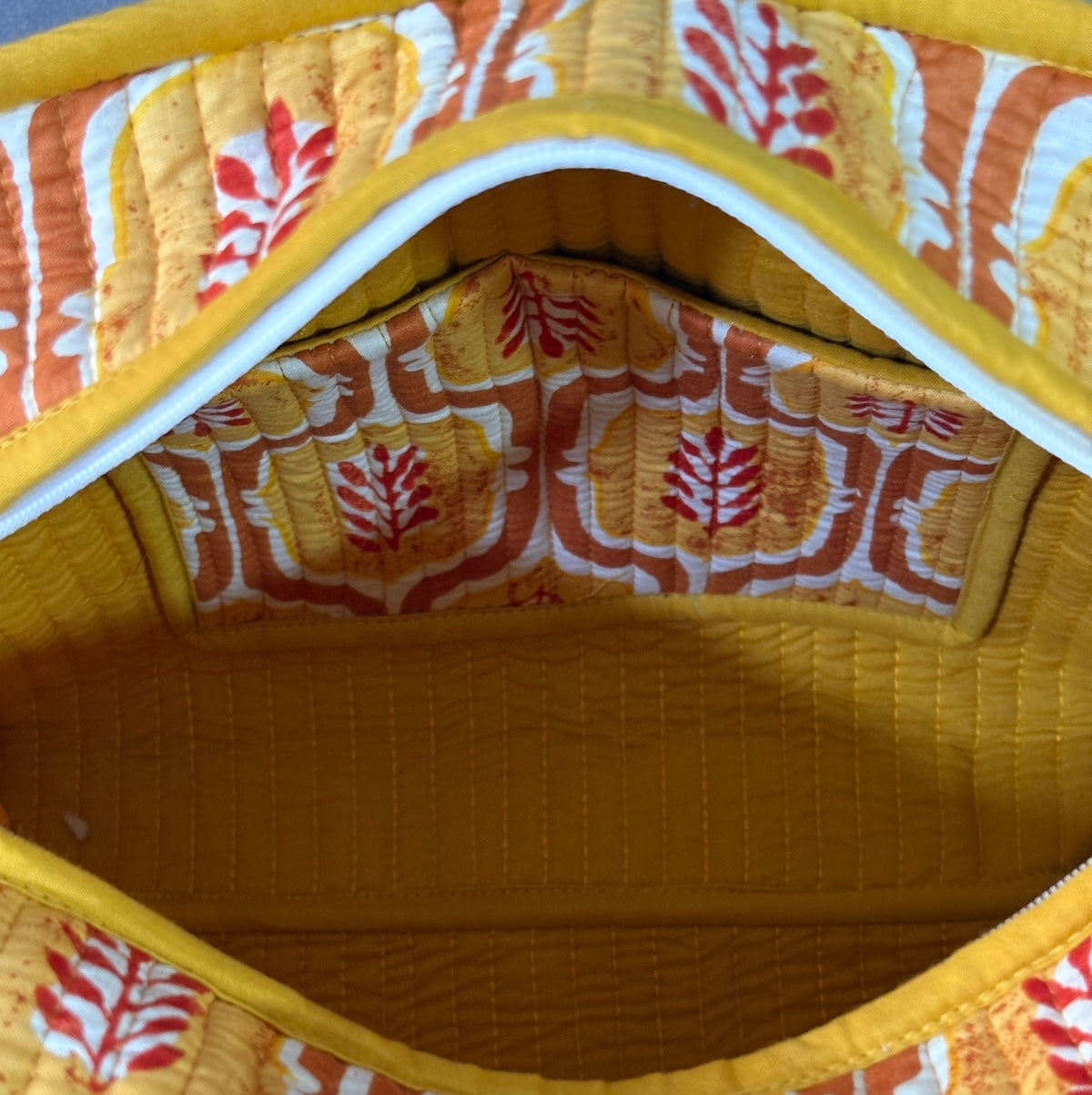 Mustard Leaf Quilted Cotton Lunch Bag