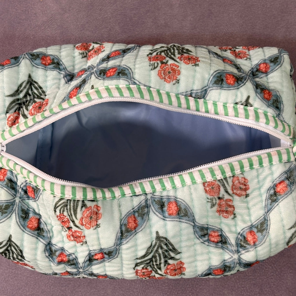 Vanya Edit Vanya Bloom Quilted Velvet Toiletry Set