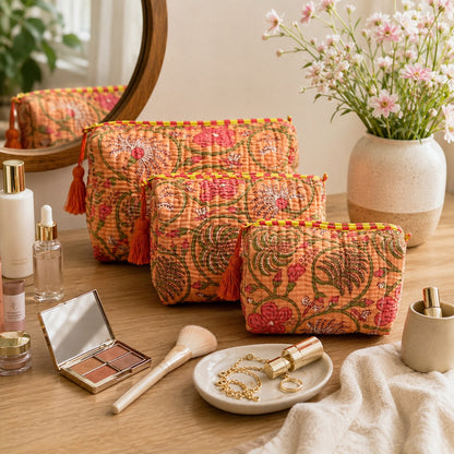 Vanya Edit: Vanya Gul Quilted Velvet Toiletry Set